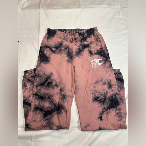 Champion Boyfriend Fit Black & Pink Galaxy Die Sweatpants - Picture 4 of 5